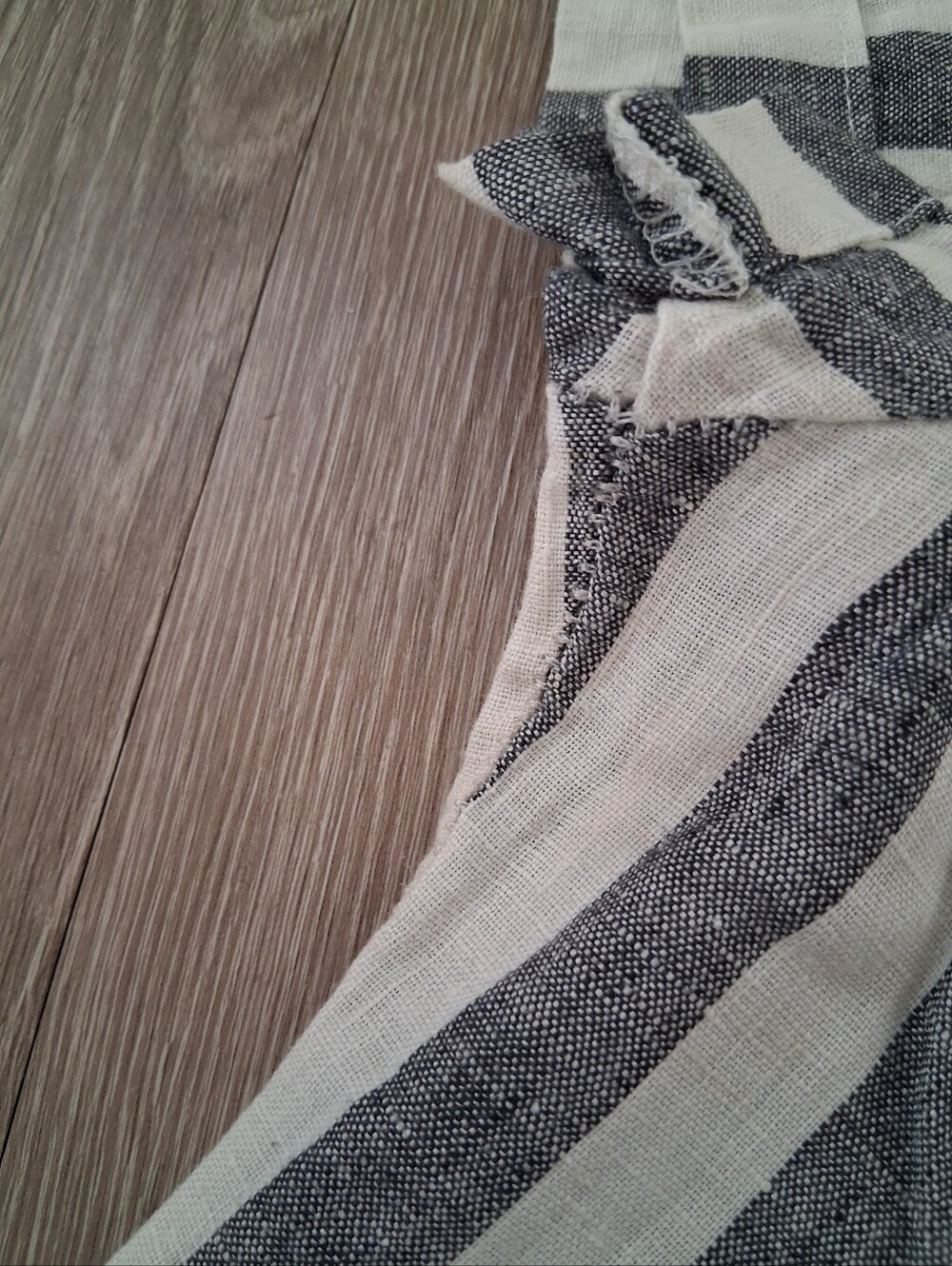 Pyne & Smith Linen Day Dress In Stripe - Picture 10 of 16